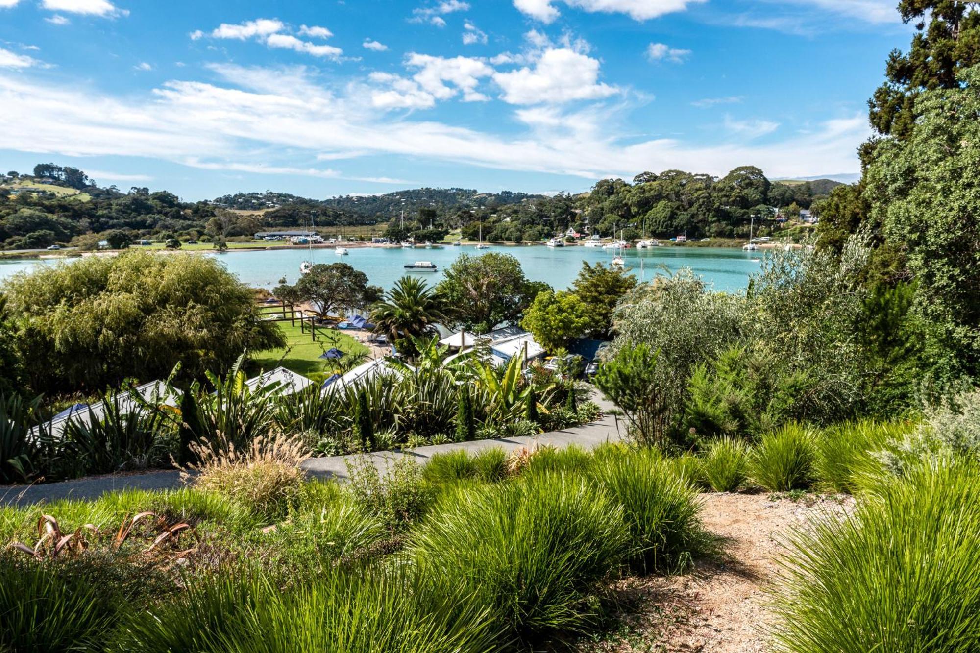 Boatsheds On The Bay, Waiheke Island Lägenhet Ostend Exteriör bild